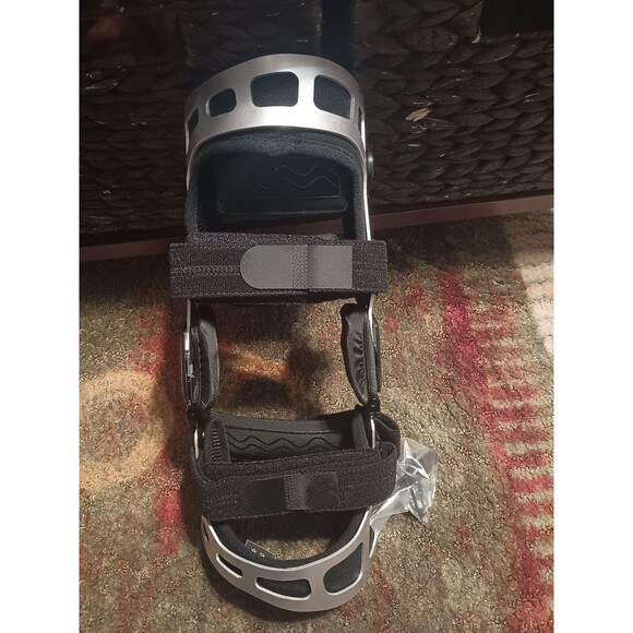 ISO Other - ISO Preferred OA Dual Upright ROM Hinge Knee Brace L/RT ISO-KN221L.  NEW